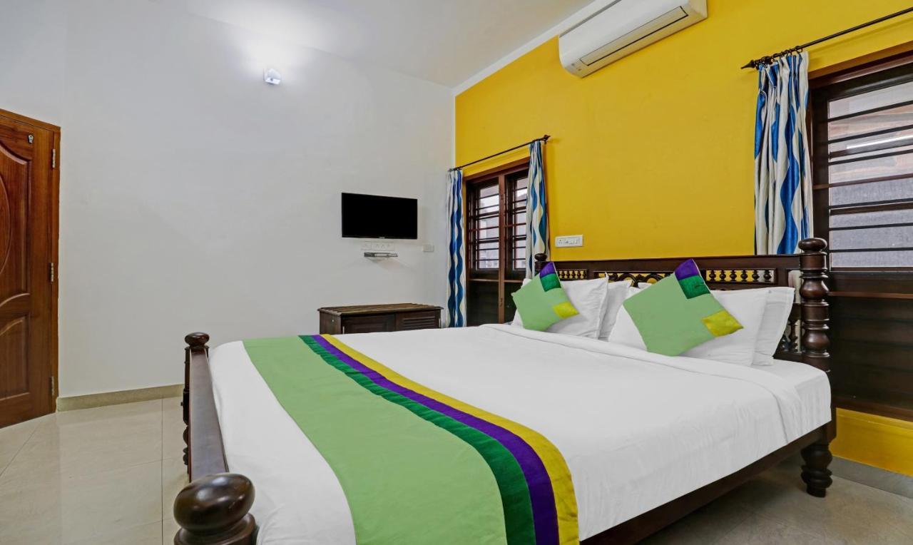 Treebo Backpackers Inn Kochi Bagian luar foto