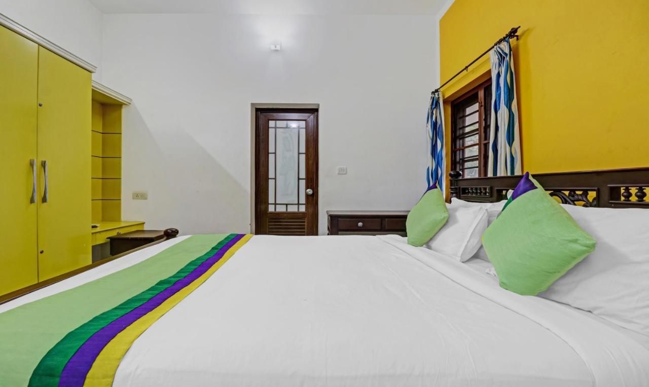 Treebo Backpackers Inn Kochi Bagian luar foto
