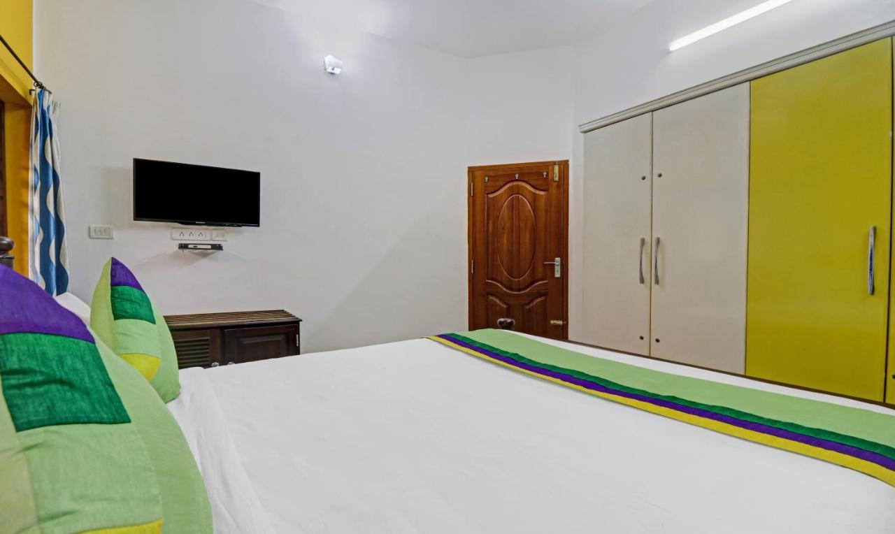 Treebo Backpackers Inn Kochi Bagian luar foto